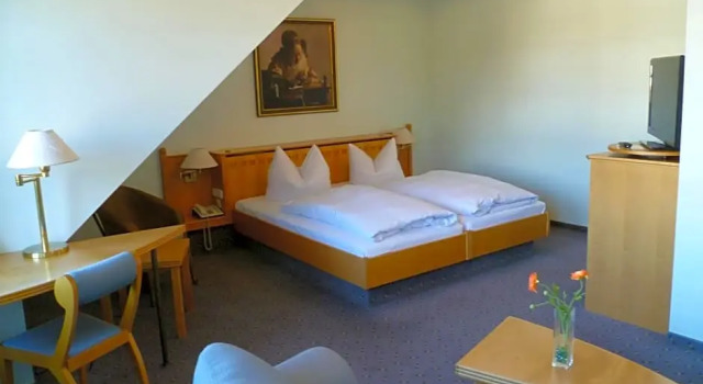 Трёхместный номер Standard Landhotel Gut Haidt