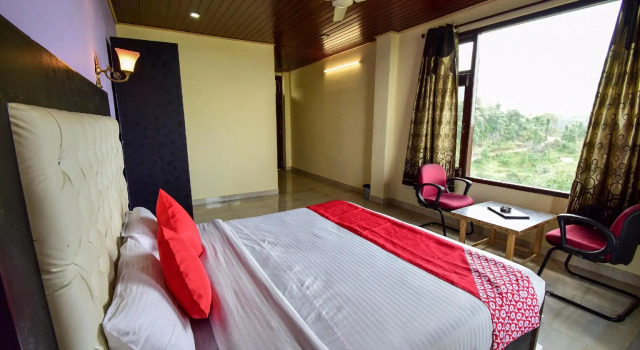 OYO 43476 Vatika Resort