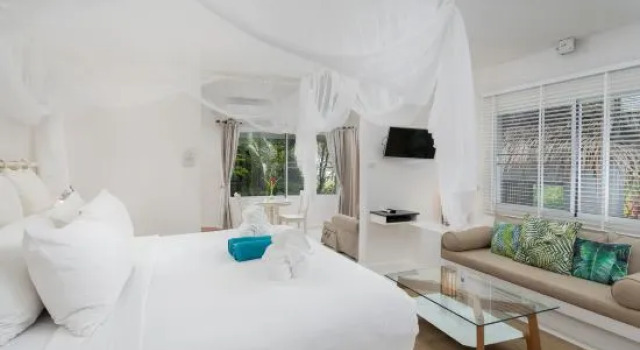 Люкс с красивым видом из окна Kings Garden Resort - SHA Plus