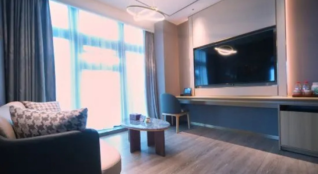 Люкс Deluxe Orange Hotel (Tianjin Huayuan)