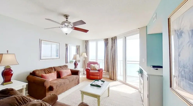 Номер Standard с 2 комнатами с балконом Bahama Sands Condos