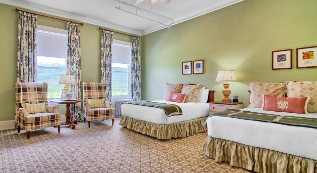 Четырёхместный номер Deluxe Omni Mount Washington Resort & Spa