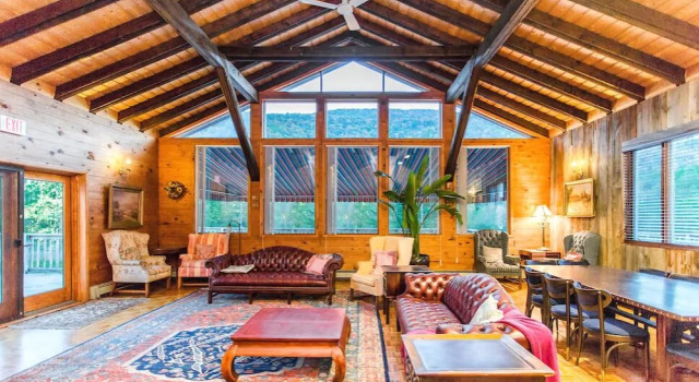 The Copperhood Retreat & Spa, Book Ferieresort Shandaken Belleayre Mountain