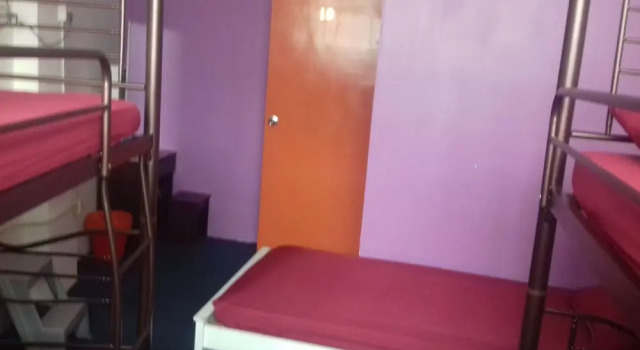 Номер Standard Submarine Guest House Central Market - Hostel