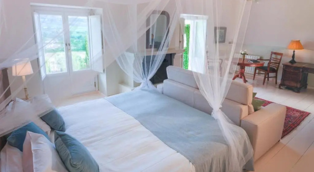 Полулюкс Hotel La Fuente de la Higuera