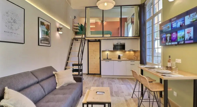 Le Duplex - Centre-ville, Забронировать Отель Отели Экс-ан-Прованса 3 звезды, рядом с Fontaine d'Argent Theater, 3*