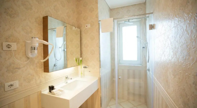 Двухместный номер Standard Royal Hill Hotel