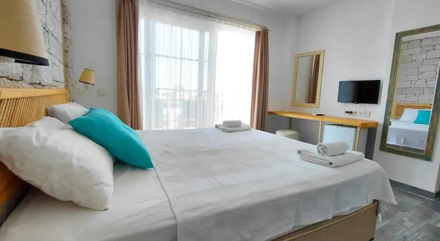 Двухместный номер Deluxe с балконом Ionic Hotel