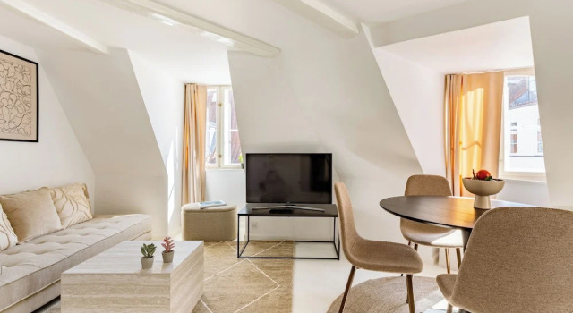 Admiral - Cosy 1-bdr Apt in Central Copenhagen, Забронировать Отель Копенгаген Остров Зеландия, рядом с Порт Копенгагена
