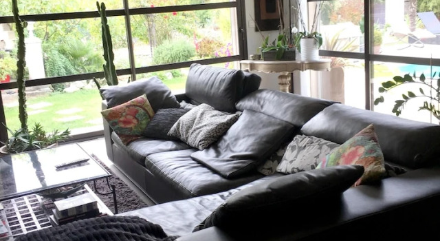 House With 4 Bedrooms in Nans-les-pins, With Wonderful Mountain View,, Book Hotel Nans-les-Pins Green Provence