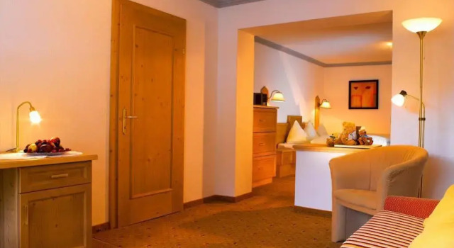 Hotel Olympia, Rezerwuj Hotel Hotele w Tyrol z parkingiem, Parking