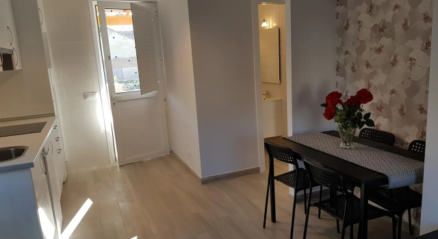 Casita en TUY /TOMIÑO, Boek Hotel Tomino 