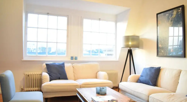 Elegant 2 Bedroom Maisonette Near Camden, Забронировать Отель Камден Лондон, рядом с St Pancras Hospital