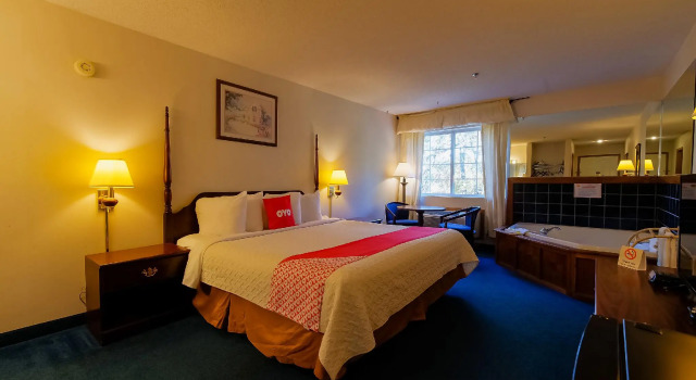 Двухместный номер Standard Hotel O Eureka Springs - Christ of Ozark Area