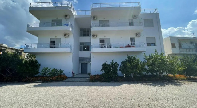 Апартаменты Orikum Apartments