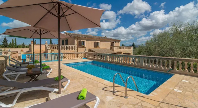 Вилла Es Rafal Cogolles in Mallorca