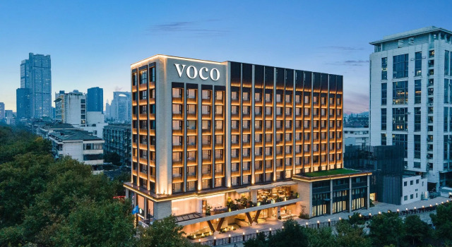 Трёхместный номер Standard voco Nanjing Oriental Pearl