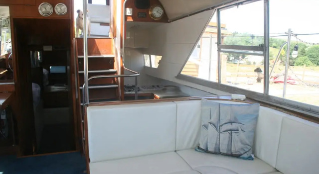 Номер Standard The Rose 37ft Lakeside Yacht inc Hot Tub