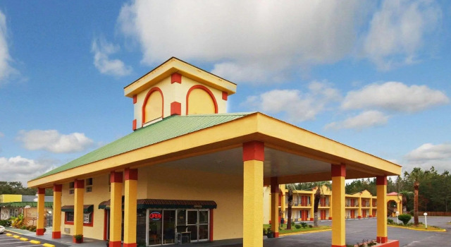Standard Vierer Zimmer Quality Inn Perry