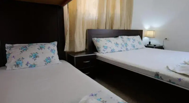 Трёхместный номер Standard с балконом Hotel Panorama Piqeras