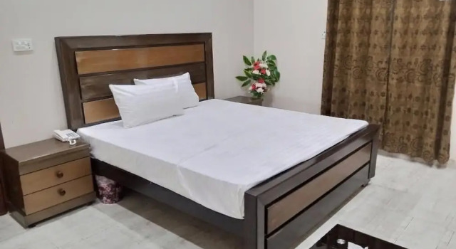 Camera Deluxe Hotel Taj Palace Multan