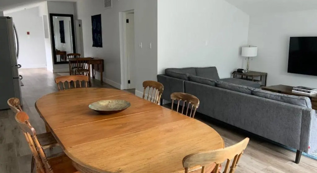 Апартаменты Luxury с 2 комнатами с видом на реку South Landing Inn