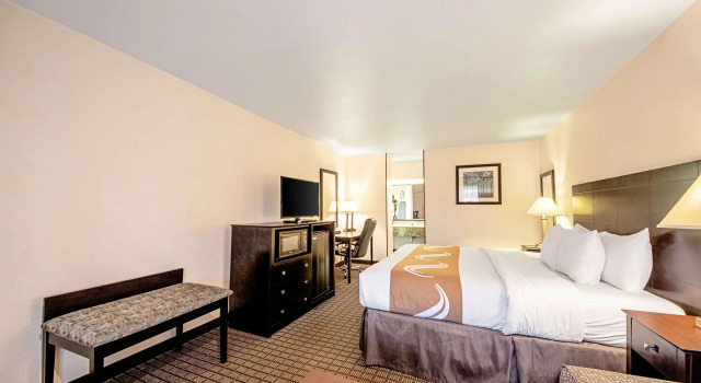 Двухместный номер Standard Quality Inn Three Rivers