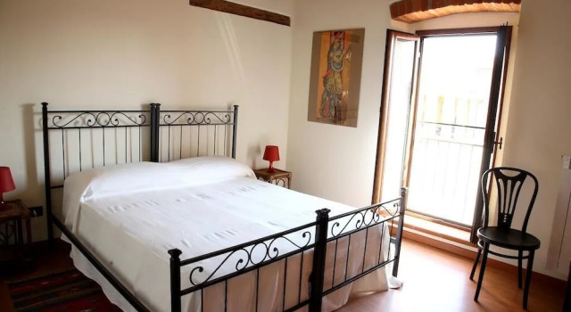 B&B Stradivari