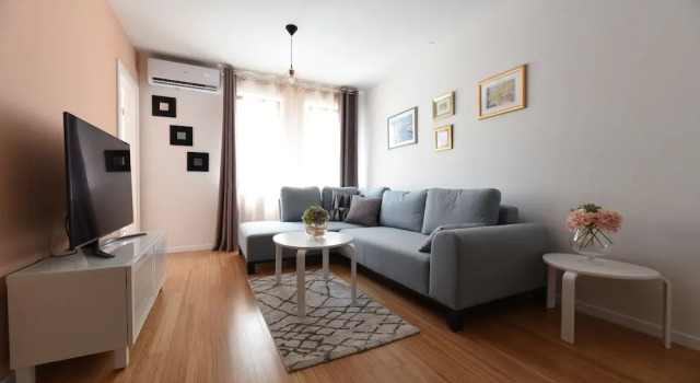 Mary's Apartment