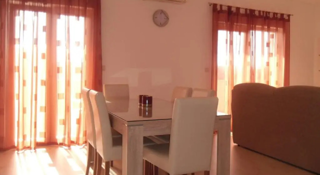 Апартаменты с 2 комнатами Apartments Robi