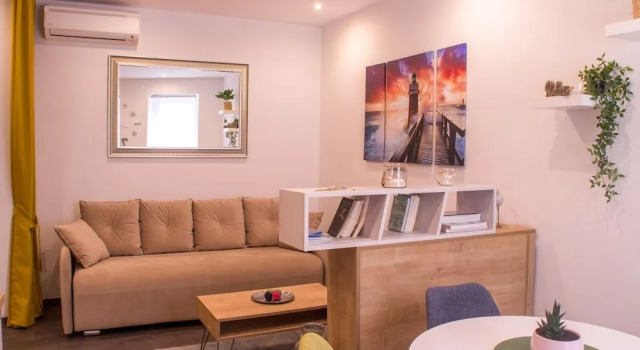 L'ArcoBaleno, Забронировать Отель Ровинь Rovinj Riviera, рядом с Пристань для яхт Ровиня