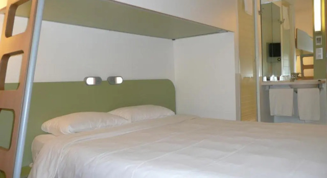 Одноместный номер Standard Ibis Budget Bayeux