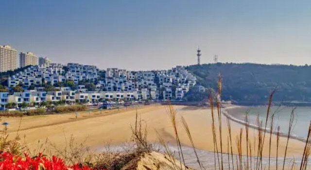 Dai shan hai zhi yu holiday hotel