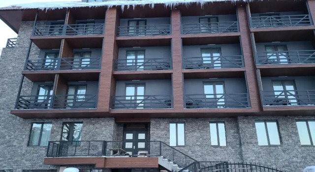 Genesis Bakuriani, Varaa Hotelli Hotellit Bakuriani pysäköinnillä, Pysäköinti