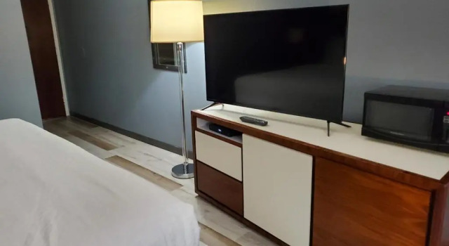 Студия Baymont by Wyndham London KY