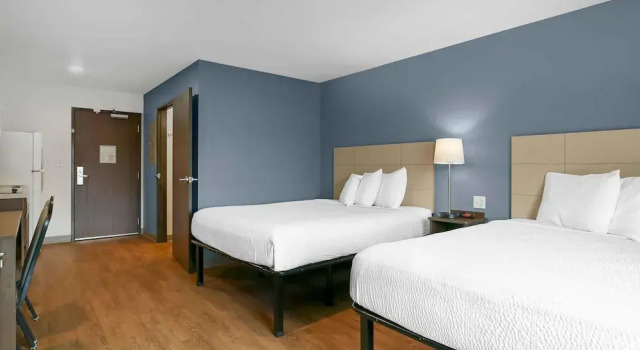 Четырёхместная студия Standard Extended Stay America Select Suites - Tampa - Brandon - East