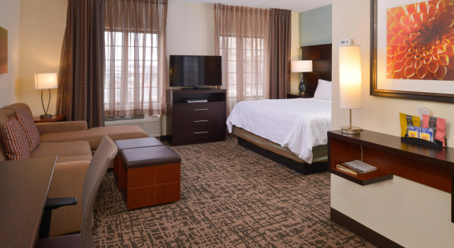 Staybridge Suites Indianapolis-Fishers by IHG
