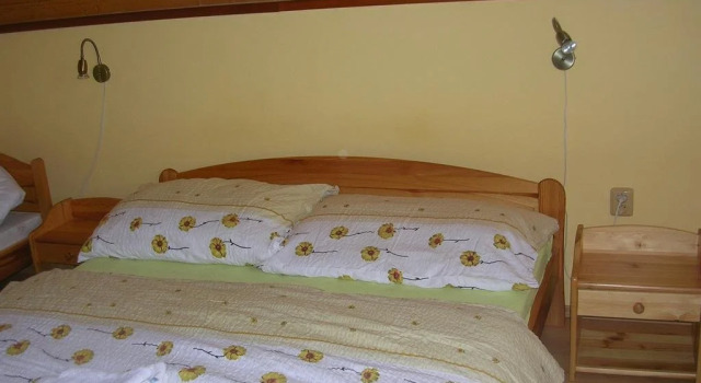 Penzión Dam, Rezervovat Hotel Hotely v Žilinský kraj s parkováním, Parkování