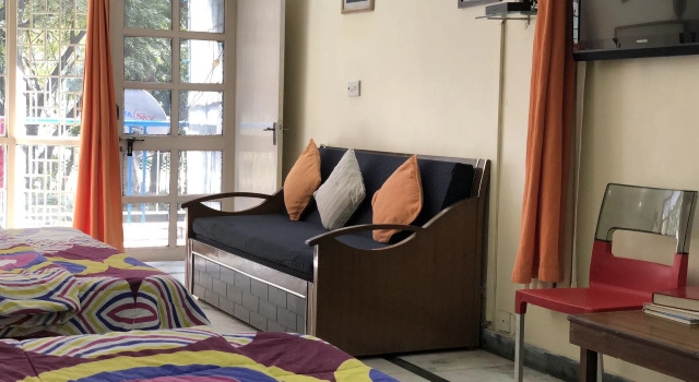 Sailors Home - C6, Vasant Kunj, Забронировать Отель Отели Нью-Дели с завтраком, Завтраки