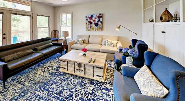 805 The High Road Home 4 Bedrooms 3.5 Bathrooms Home, Rezerwuj Dom wakacyjny Pflugerville Greater Austin