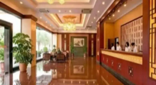 Zhongshan Jinbai Hotel, Boek Hotel Hotels in Guangdong met parkeren, Parkeren