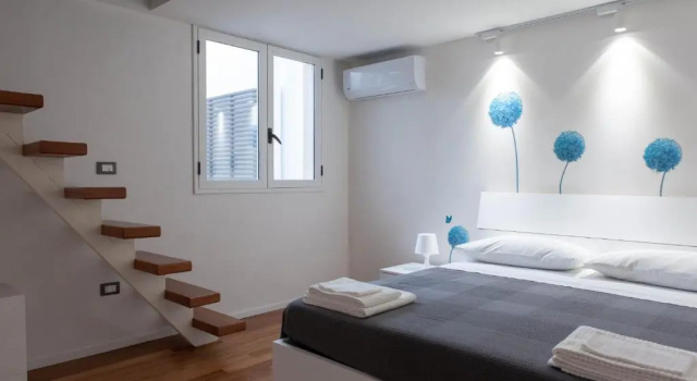AC Home