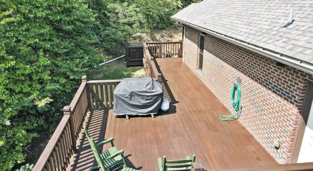 Коттедж с 4 комнатами Hot Tub & Game Room! Group-ready Smokies Cabin
