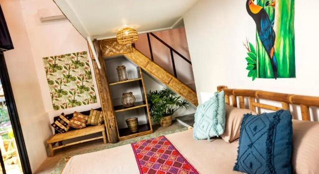 Three Little Birds Resort, Varaa Lomakeskus Hotellit keskustassa Anda, hotellit keskustassa Anda