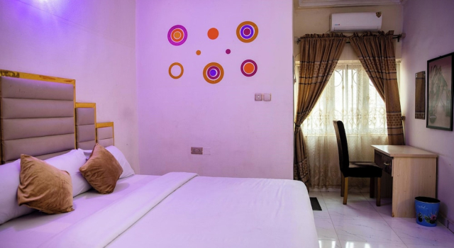 Номер Executive Royal Swiss Apartments and Suites