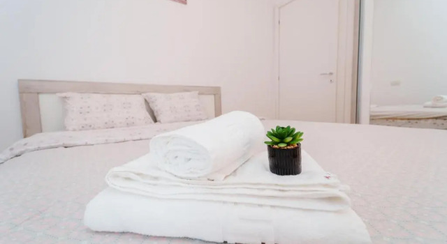 Апартаменты Central 700 square Fructus plaza - Eva apartment