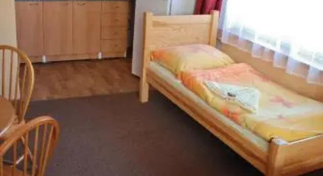 Hotel Marina, Rezerwuj Hotel Hotele w Hermanuv Mestec ze śniadaniem, Śniadanie