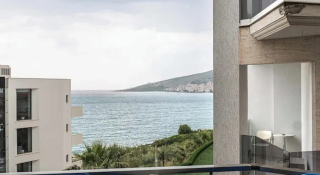 Апартаменты Mirage Bay Deluxe