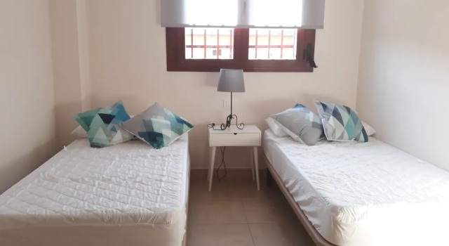 Bonito Apartamento Familiar en Sevilla, Забронировать Апартаменты/квартира Отели Севильи с парковкой, Парковка