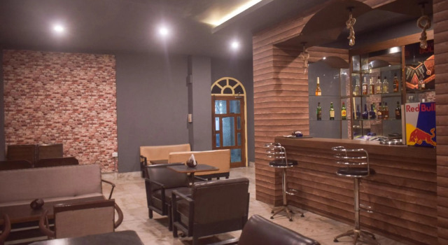 OYO 2997 Hotel Blue Moon, Boek Hotel Guwahati Assam, in de buurt van Umananda Temple
